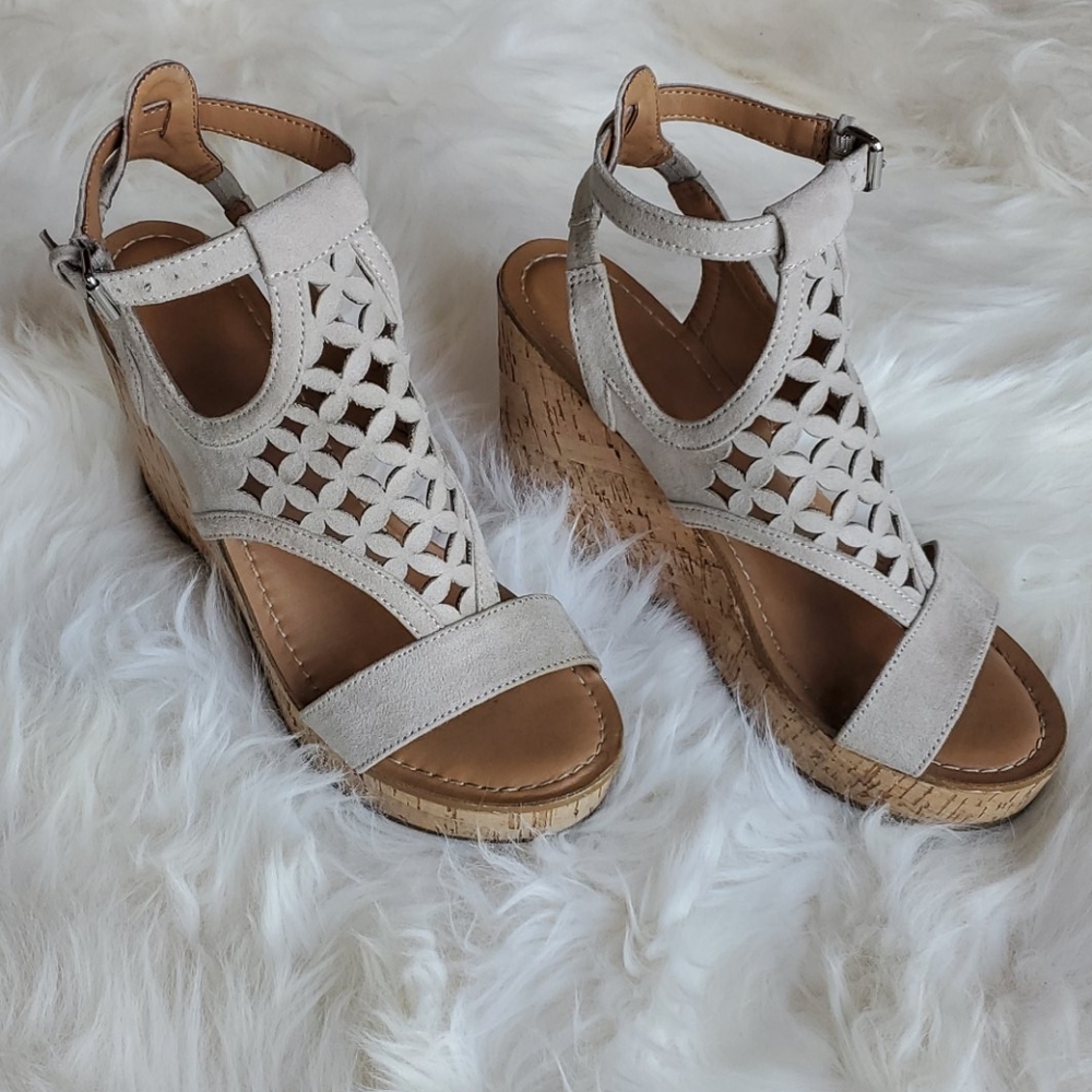 Franco Sarto Wedges